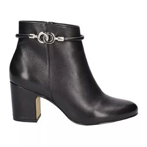 Bella Vita Women's Diaz Booties
